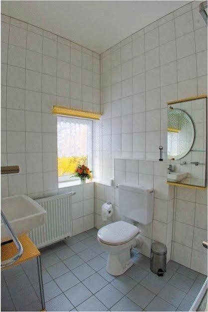 Gaststube Zum Amtskrug Hostal Salzgitter Exterior foto