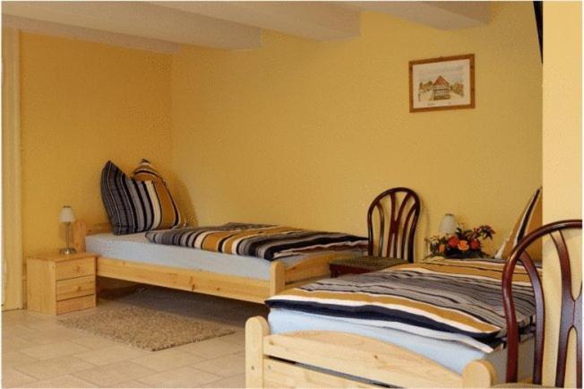 Gaststube Zum Amtskrug Hostal Salzgitter Exterior foto